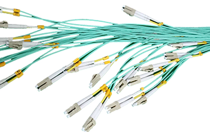华光昱能光纤知识-光纤跳线OM1、OM2、OM3和OM4